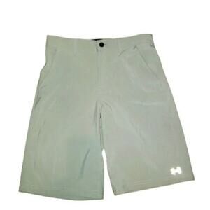 Under Armour Boy’s Kahki XL Casual Dress Short